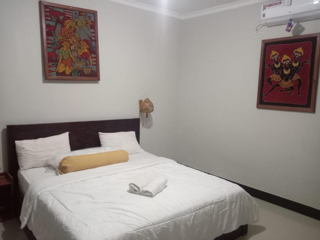 Kri Homestay Kuta  Ngoại thất bức ảnh
